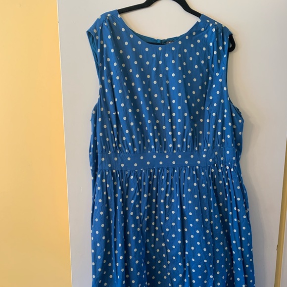 Modcloth Dresses & Skirts - ModCloth polka dot retro dress